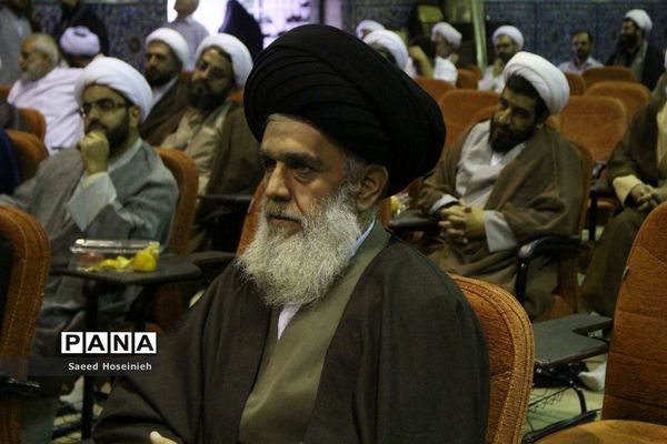 اختتامیه ستاد راویان روحانی راهیان نور در قم