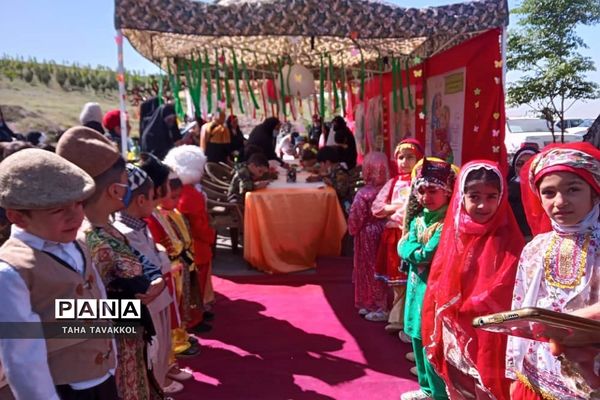 همایش نسل ظهور دربوستان نورالشهدا شهرستان پردیس