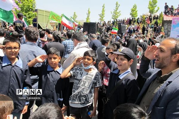 همایش نسل ظهور دربوستان نورالشهدا شهرستان پردیس