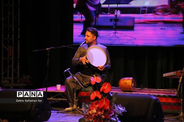 کنسرت موسیقی کردستانی در شیراز