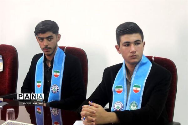 فینال مناظره دانش‌آموزی  پسران در مازندران