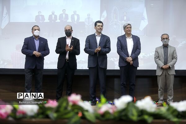 اختتامیه چهارمین جشنواره پروژه‌های دانش‌آموزی فرهیختگان جوان