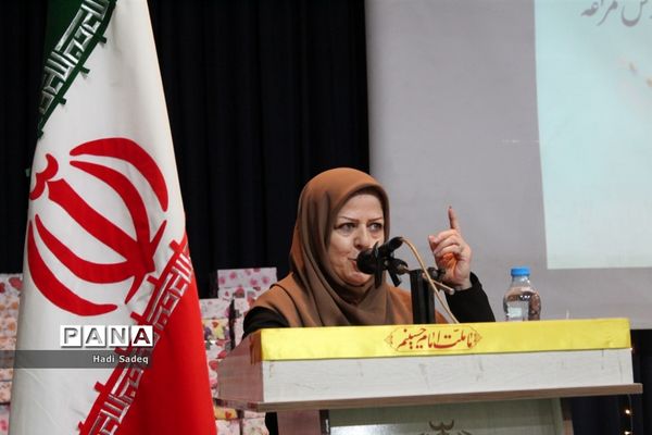 اختتامیه طرح‌ها و برنامه‌های حوزه معاونت آموزش ابتدایی آموزش و پرورش مراغه