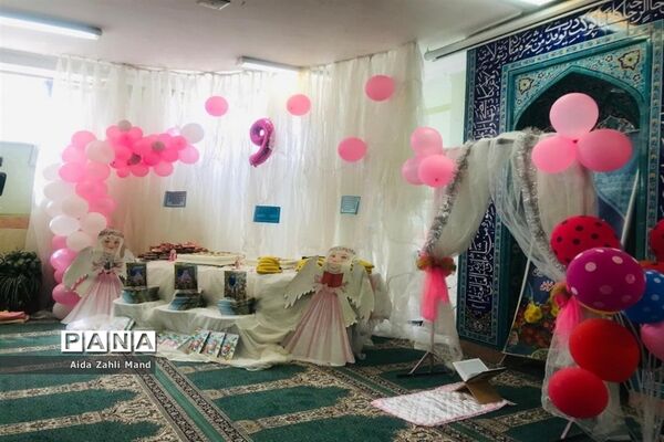 مراسم جشن تکلیف دانش‌آموزان دختر مدرسه توفیق
