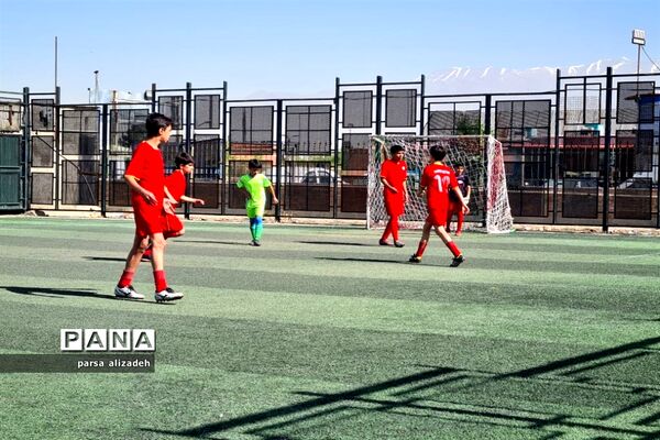 برگزاری مسابقات ۶ جانبه فوتبال به‌مناسبت آزادی خرمشهر در تهران