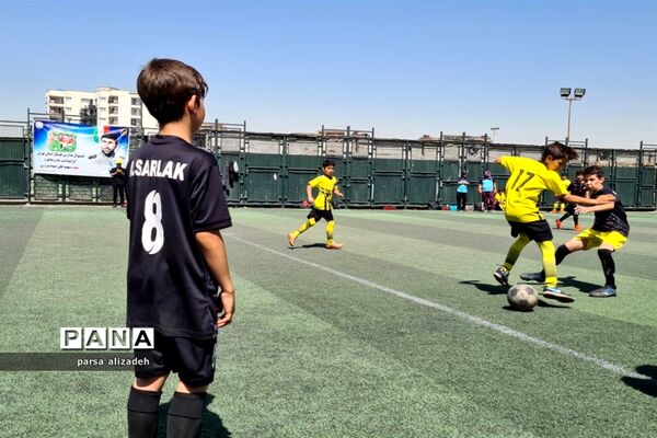 برگزاری مسابقات ۶ جانبه فوتبال به‌مناسبت آزادی خرمشهر در تهران