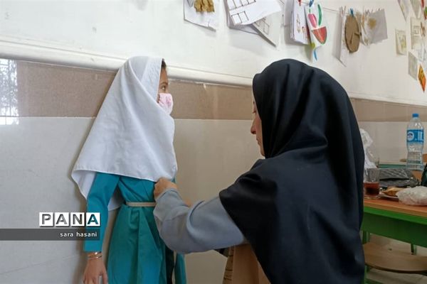 پایش ناهنجاری‌های قامتی در شهرستان گلوگاه