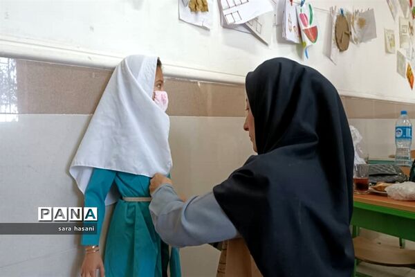 پایش ناهنجاری‌های قامتی در شهرستان گلوگاه