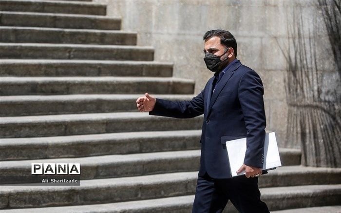 هیچکس در دولت به‌دنبال قطع یا کاهش سرعت اینترنت نیست