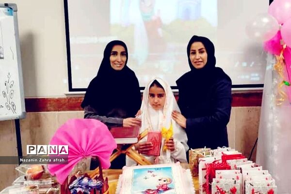 برگزاری مراسم جشن تکلیف در دبستان برکت رودهن