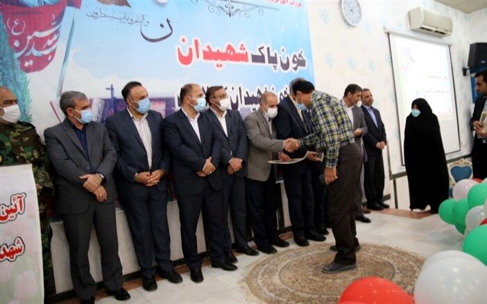 تکریم مقام معلم، محور تمامی برنامه‌های بسیج فرهنگیان باشد