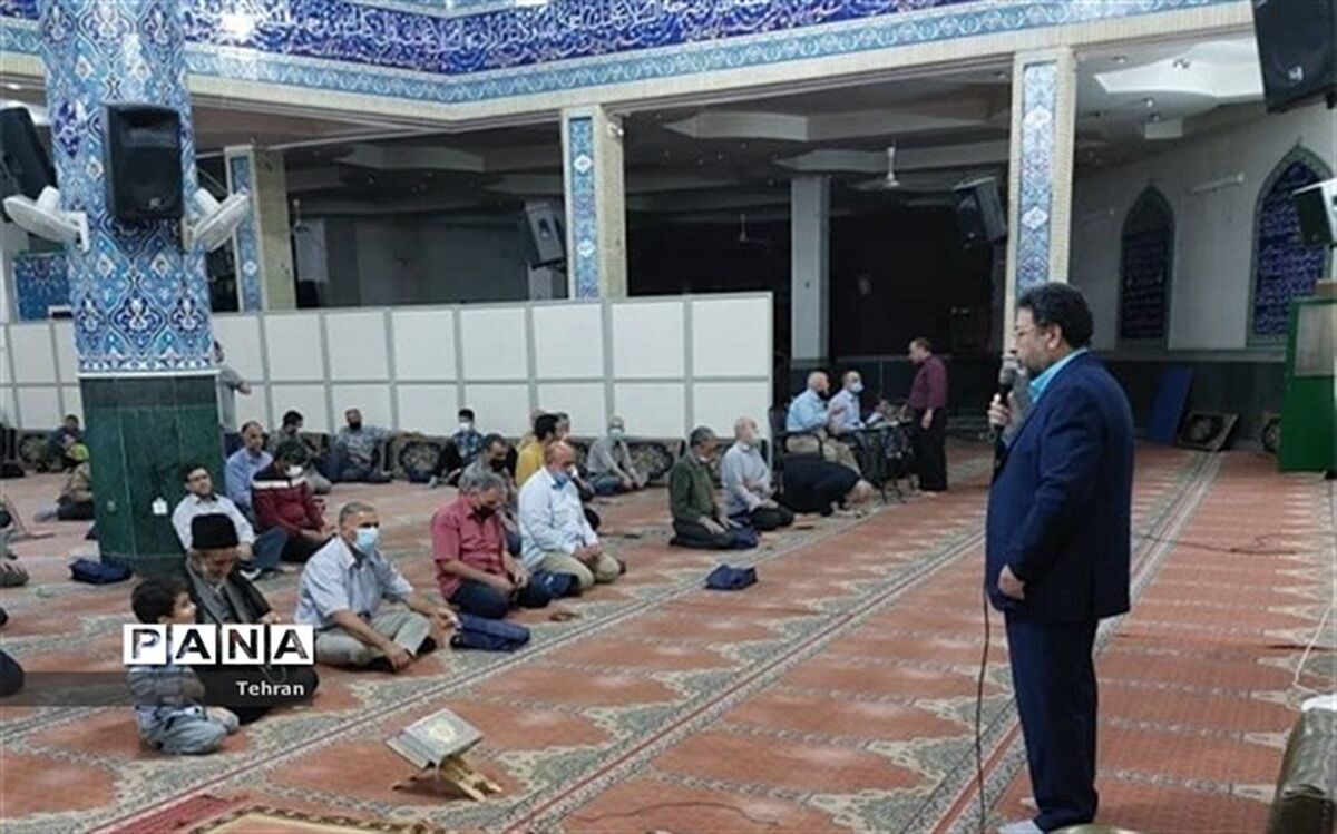 دیدارهای مردمی در مساجد به منظور مشارکت مادی و معنوی اولیای فرهیخته برگزار می‌شود
