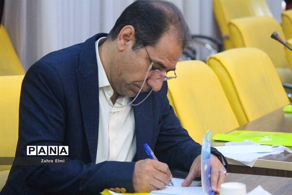اولین روز گردهمایی روسای ادارات اطلاع‌رسانی و روابط عمومی آموزش و پرورش استان‌های سراسر کشور در تبریز