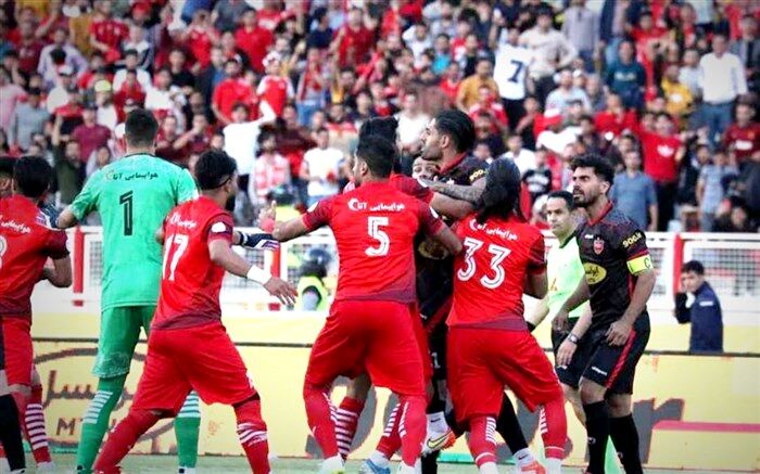 تماشاگران تراکتور محروم شدند