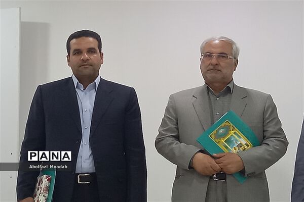 آیین تکریم و معارفه مدیر آموزش و پرورش خلیل‌آباد