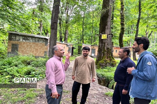 بازدید مدیرکل آموزش و پرورش استان فارس از پارک جنگلی فین