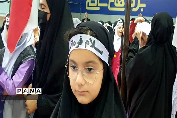 اجرای سرود سلام فرمانده در محمود‌آباد