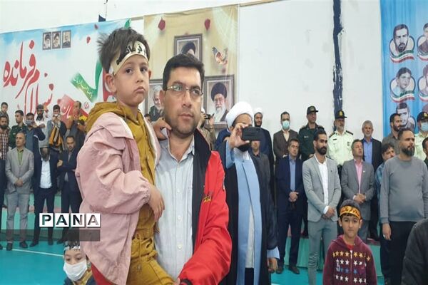 اجرای سرود سلام فرمانده در محمود‌آباد