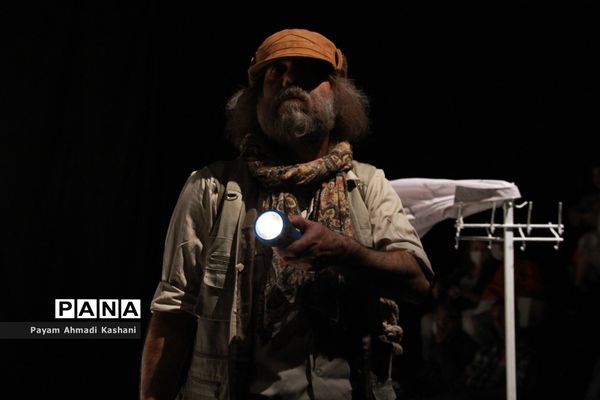 اجرای نمایش شهادت  پیوتر اوهه