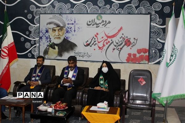 بازدید از روند اجرای مناظره ‌دانش‌آموزی