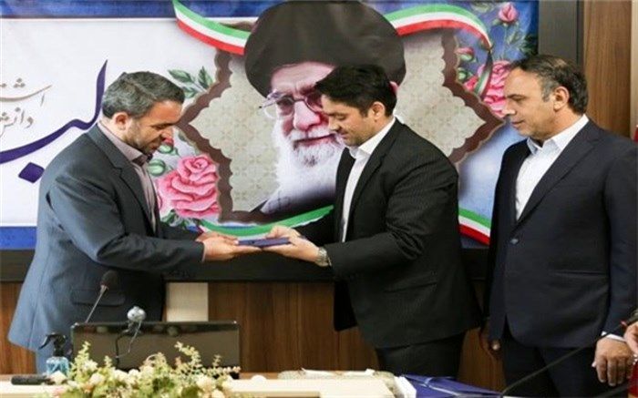 شوراهای آموزش و پرورش قرارگاه اصلی تحقق منویات رهبری است