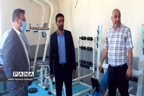 بازدید سرپرست معاونت تربیت‌بدنی و سلامت آموزش و پرورش استان بوشهر از هنرستان تربیت‌بدنی شهدای ورزش کار