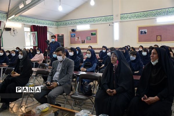 برگزاری تریبون‌های آزاد دانش‌آموزی در البرز