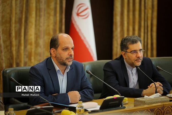 همایش «جریان حلقه‌های میانی؛ پیشران حکمرانی مردم»