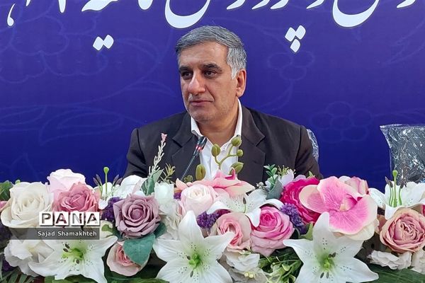 آیین تقدیر از خبرنگاران پانا و سفیران سلامت در ناحیه ۲ اهواز