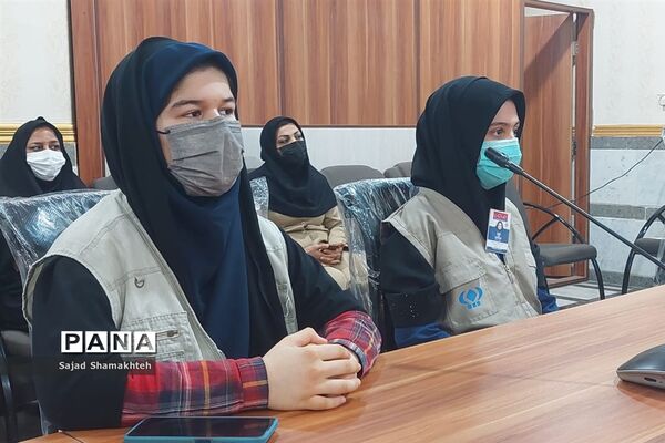 آیین تقدیر از خبرنگاران پانا و سفیران سلامت در ناحیه ۲ اهواز