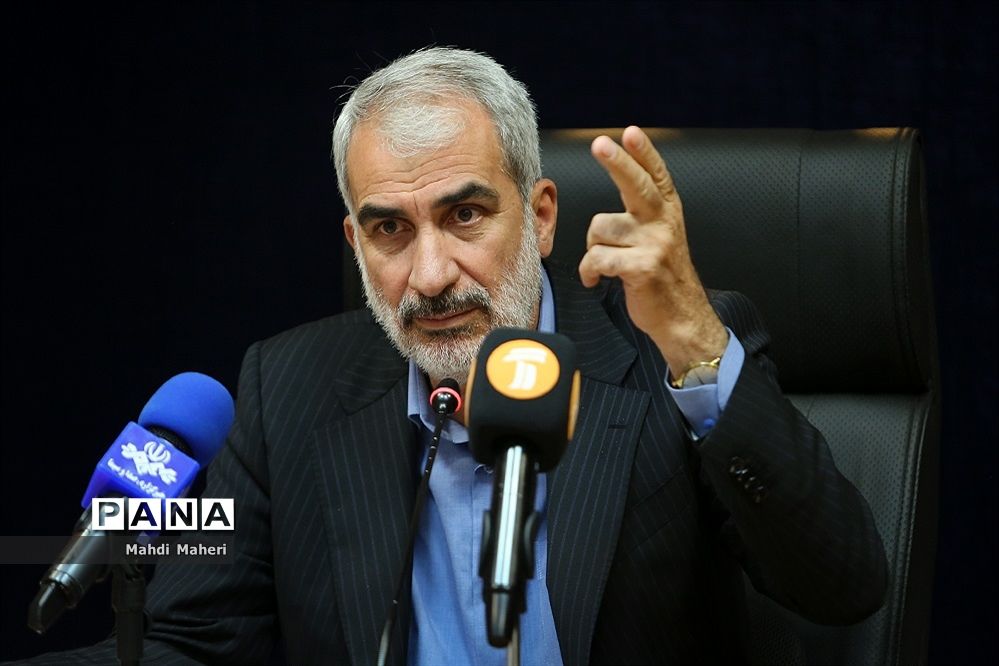 ‌معلمان از عملکرد صداوسیما درباره رتبه‌بندی انتقاد دارند