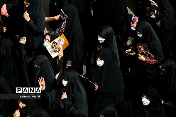 تشییع پیکر شهید صیاد خدایی