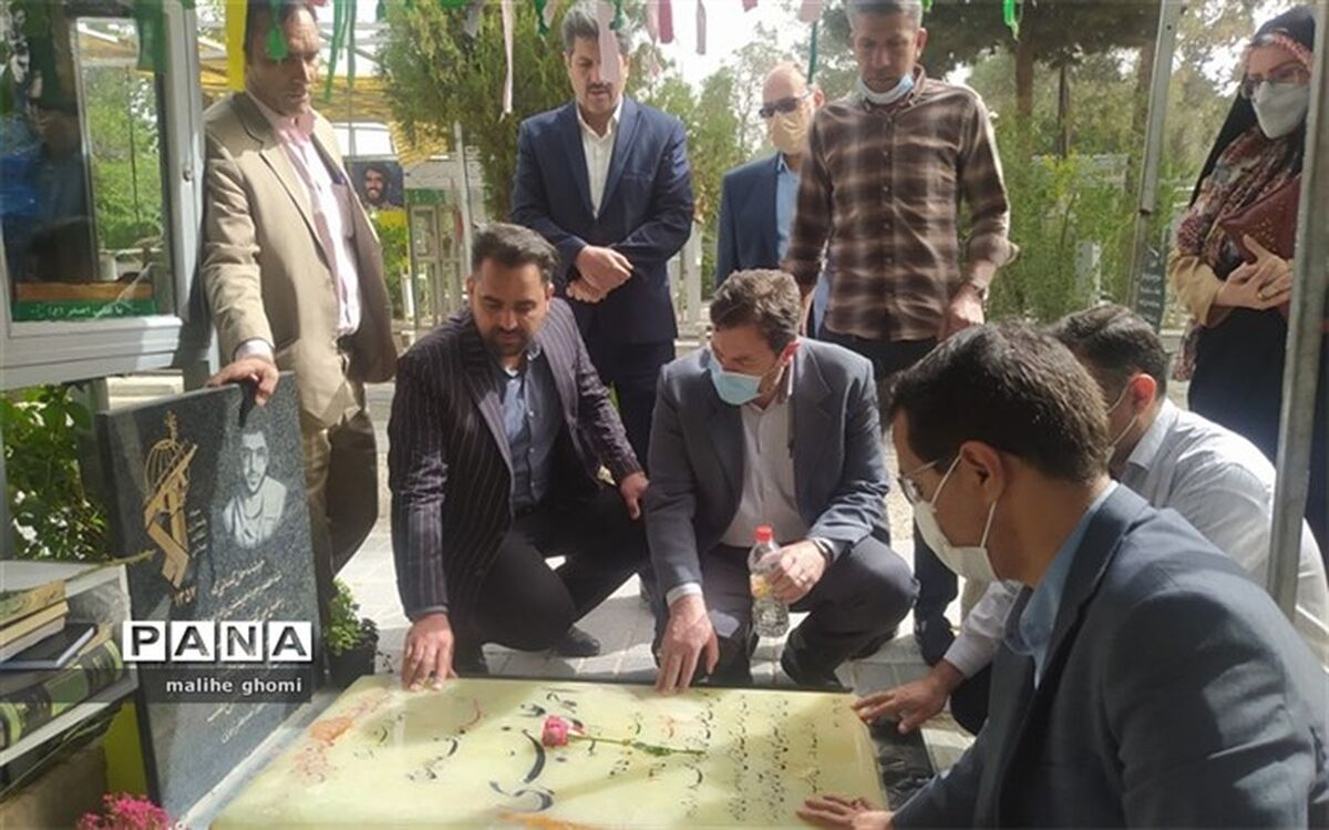 روز فتح خرمشهر روز بزرگ مقاومت و ایثار نامگذاری شده است