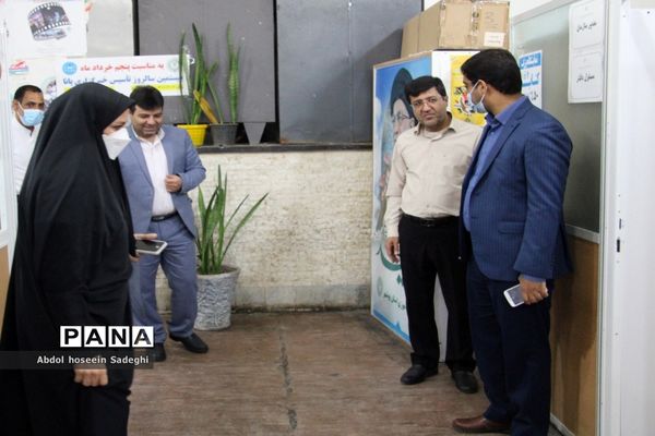 نشست معاون پرورشی و فرهنگی آموزش و پرورش استان بوشهر با کارکنان سازمان دانش‌آموزی