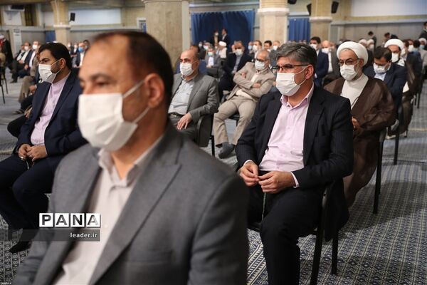 دیدار رئیس و نمایندگان مجلس شورای اسلامی با رهبر انقلاب