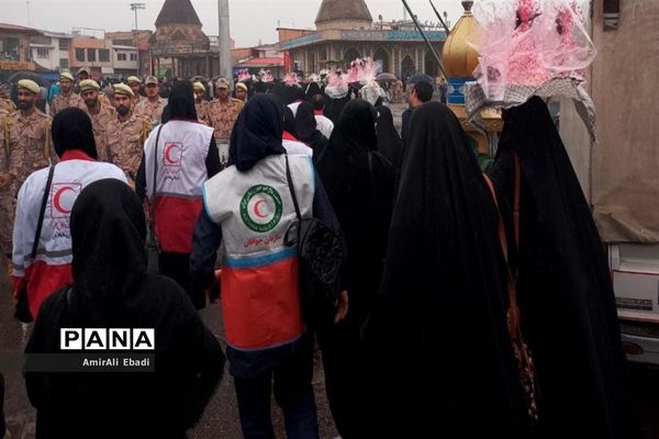 حضور جوانان هلال احمر ساری در مراسم تشییع پیکر شهید گمنام