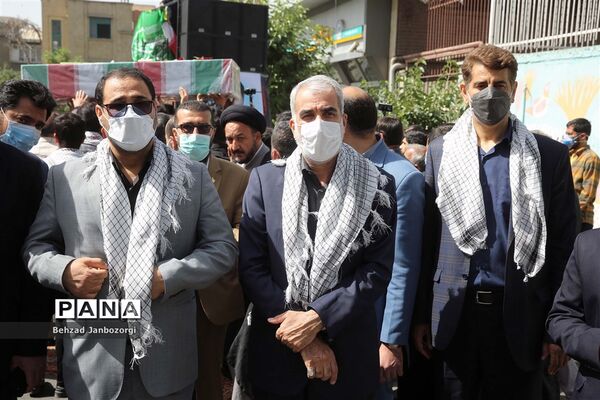 آیین تشییع و تدفین شهید گمنام در مرکز آموزش عالی شهید شرافت تهران