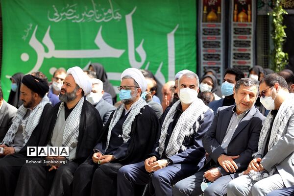 آیین تشییع و تدفین شهید گمنام در مرکز آموزش عالی شهید شرافت تهران