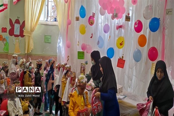 برگزاری جشن الفبا در مدرسه دخترانه توفیق رباط‌کریم