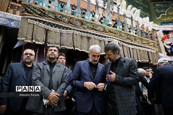 آیین تشییع دو شهید گمنام دانش‌آموز در اردوگاه شهید باهنر تهران