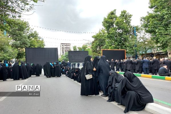 مراسم عزاداری ظهر شهادت امام جعفر صادق (ع) در مشهد