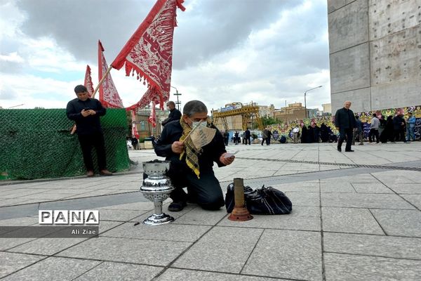 مراسم عزاداری ظهر شهادت امام جعفر صادق (ع) در مشهد