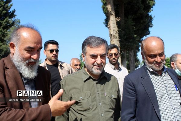 بازدید استاندار مازندران از روستای تیله‌نو گلوگاه