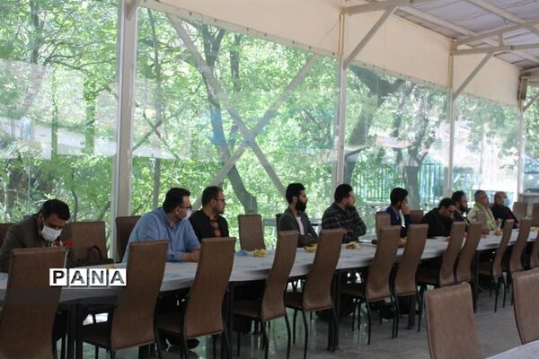 نشست هم‌اندیشی مدیران سازمان دانش‌آموزی استان همدان