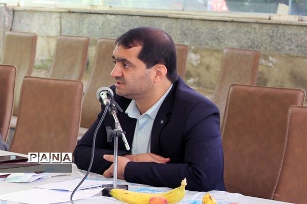 نشست هم‌اندیشی مدیران سازمان دانش‌آموزی استان همدان