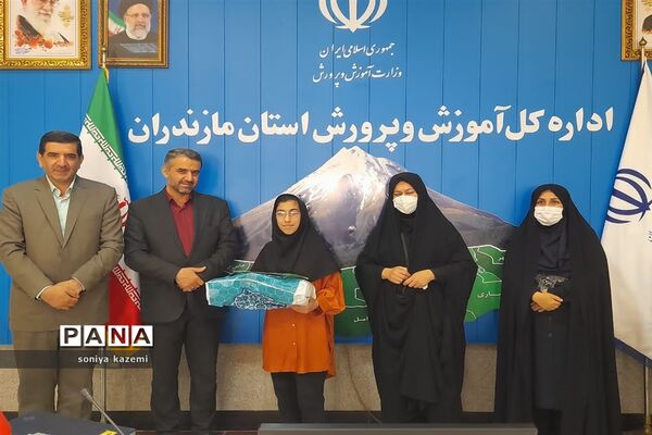 اولین اجلاس دختران ایران قوی