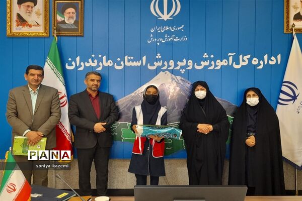 اولین اجلاس دختران ایران قوی