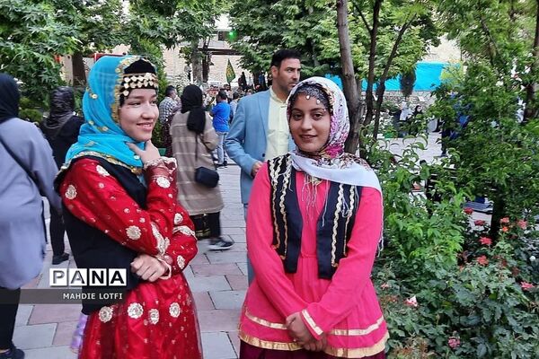 برپایی جشن میلاد حضرت معصومه (س)  و روز دختر در باغ چنار بومهن