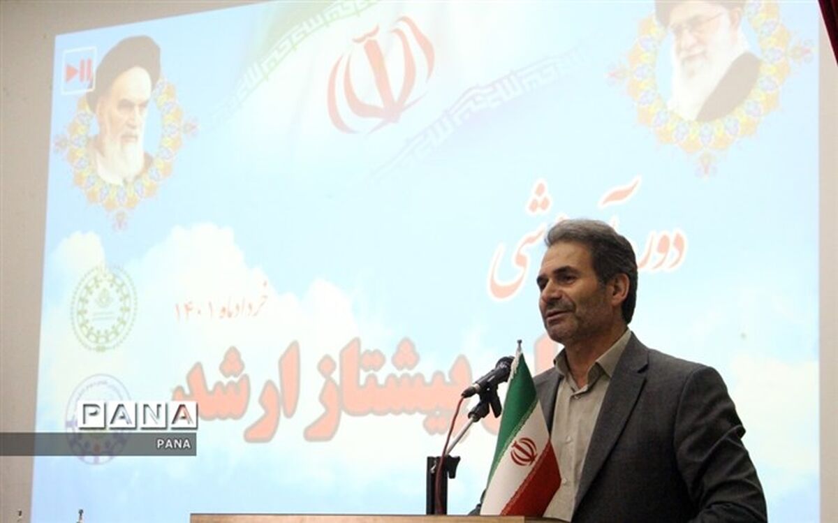 توانایی کار گروهی و مهارت‌های اردویی از شاخصه‌های مربیان تشکیلاتی است