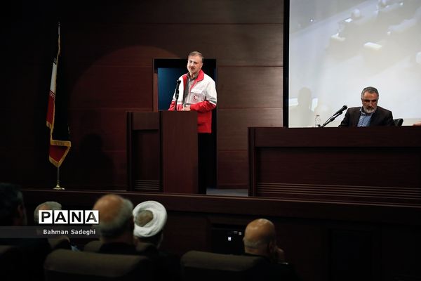 دیدار اعضای ستاد مرکزی سالگرد بزرگداشت حضرت امام خمینی (س) با حجت الاسلام  سید حسن خمینی